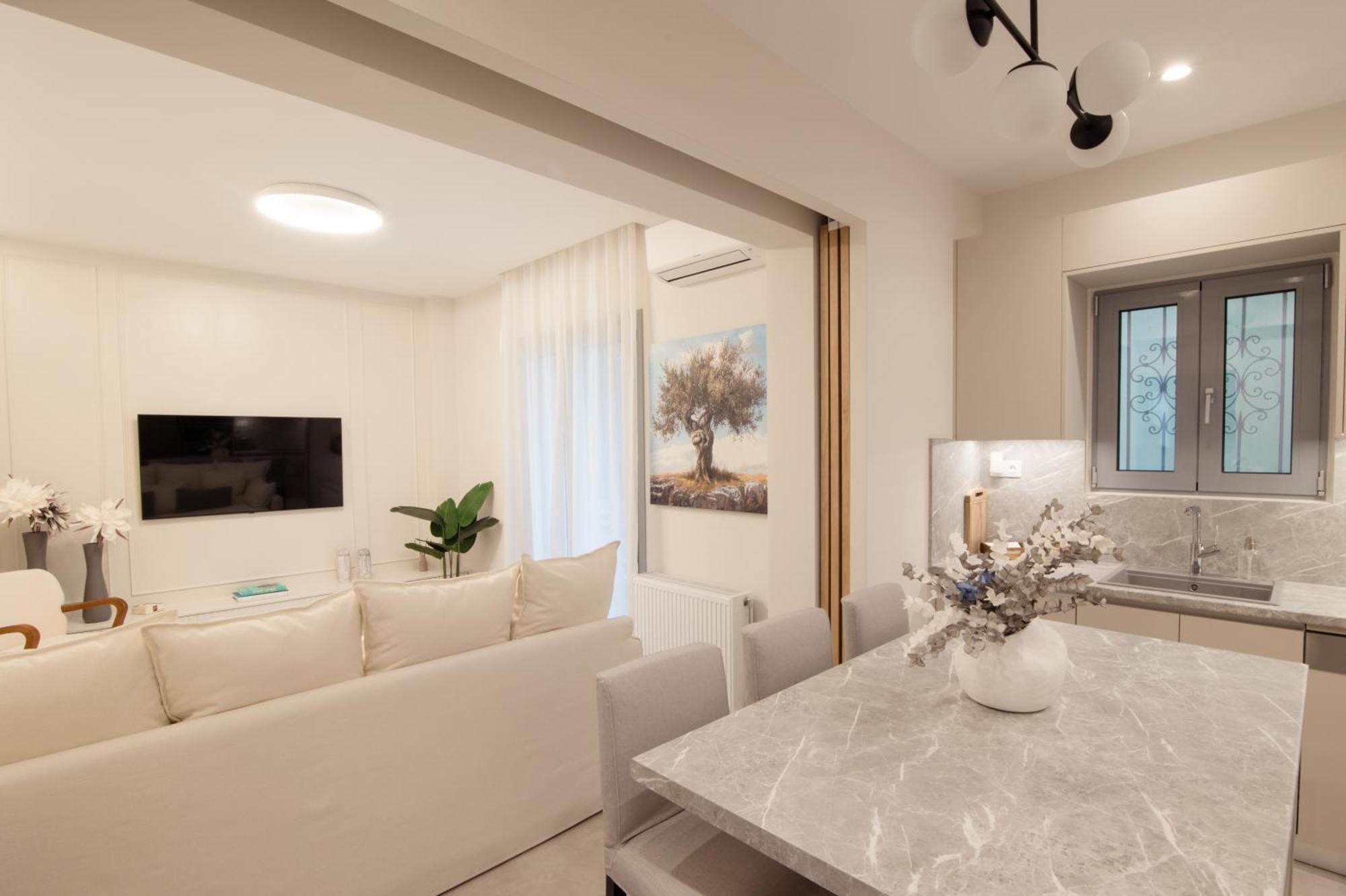 Apartment J&b Athens